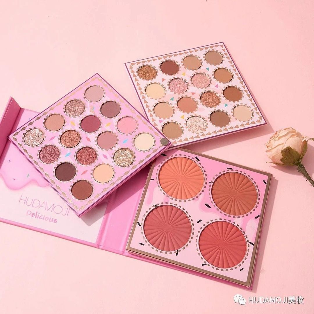 Hudamoji delicious eyeshadow palette