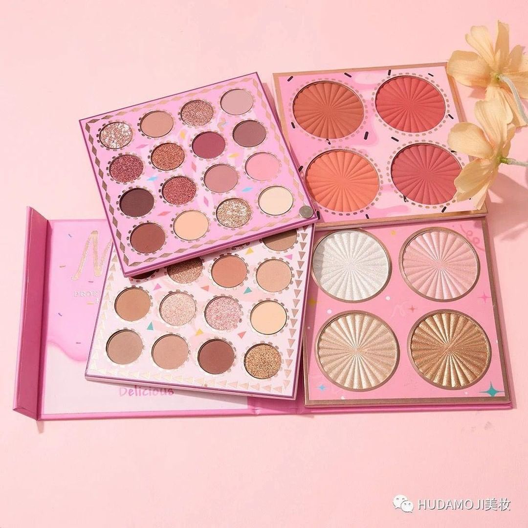 Hudamoji delicious eyeshadow palette