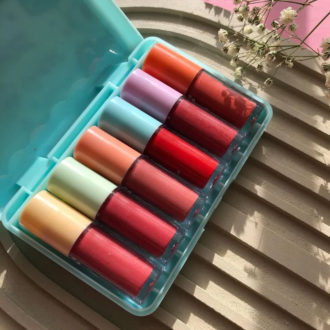 Color Castle 6 Matte color Lipgloss Set.